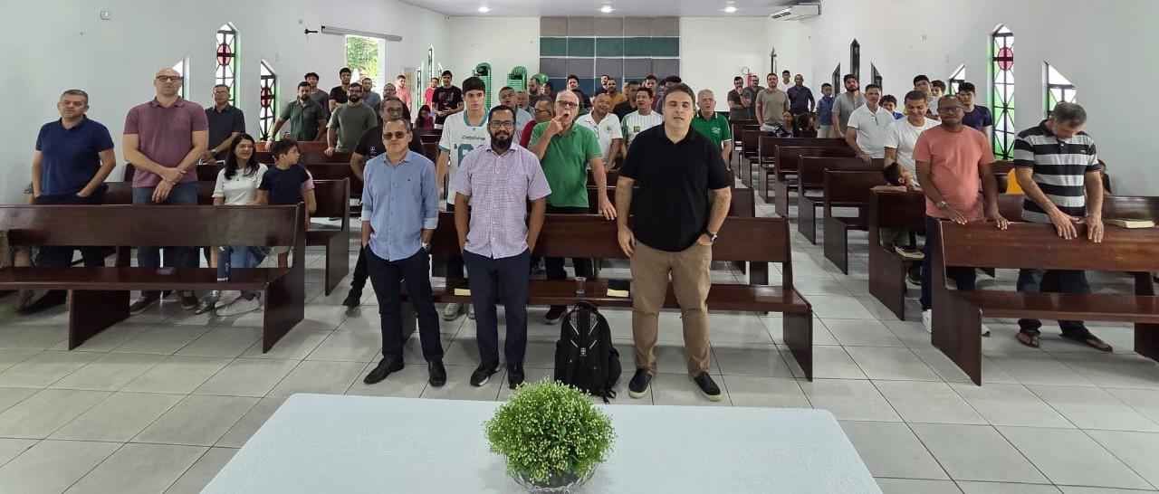 Café com Fé reúne homens no Maranhão