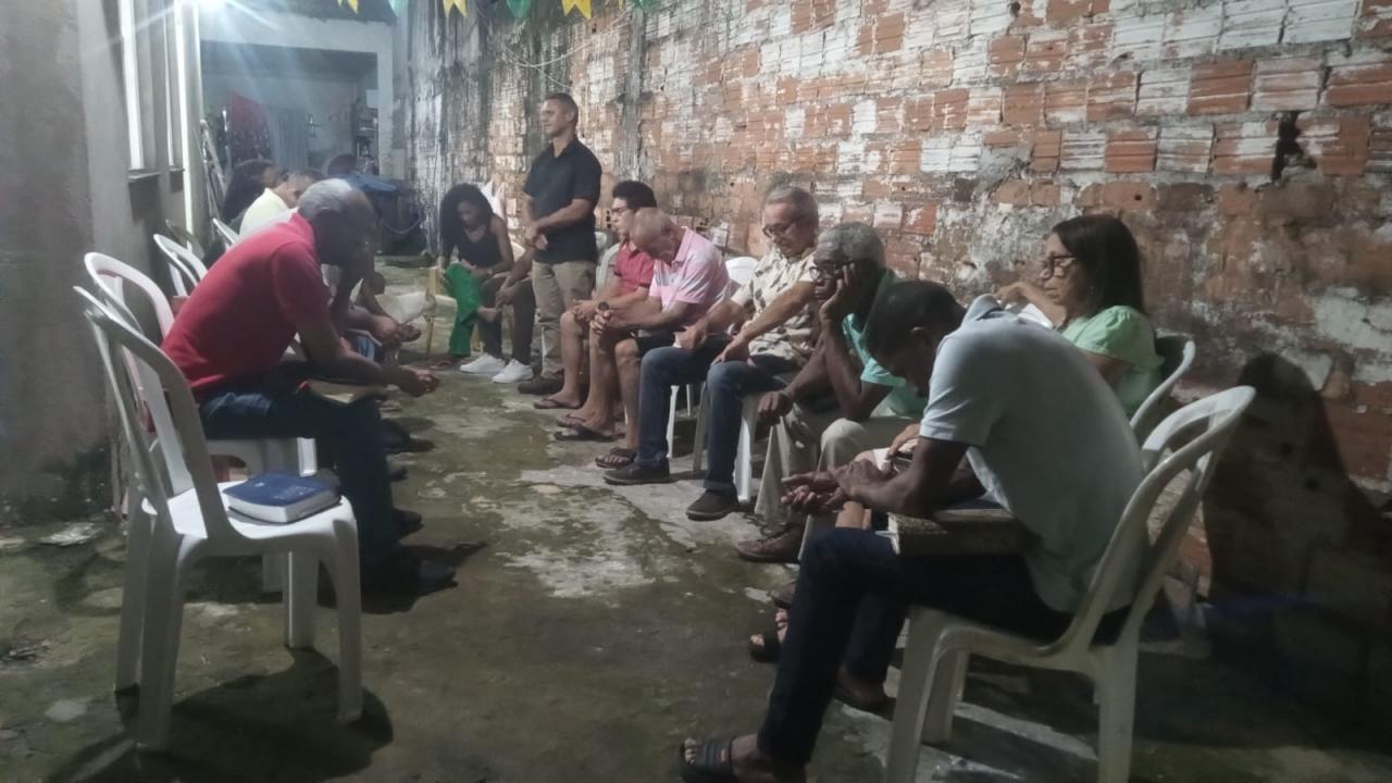 Casais são alcançados em ação de evangelização promovida pela UPH em São Luís