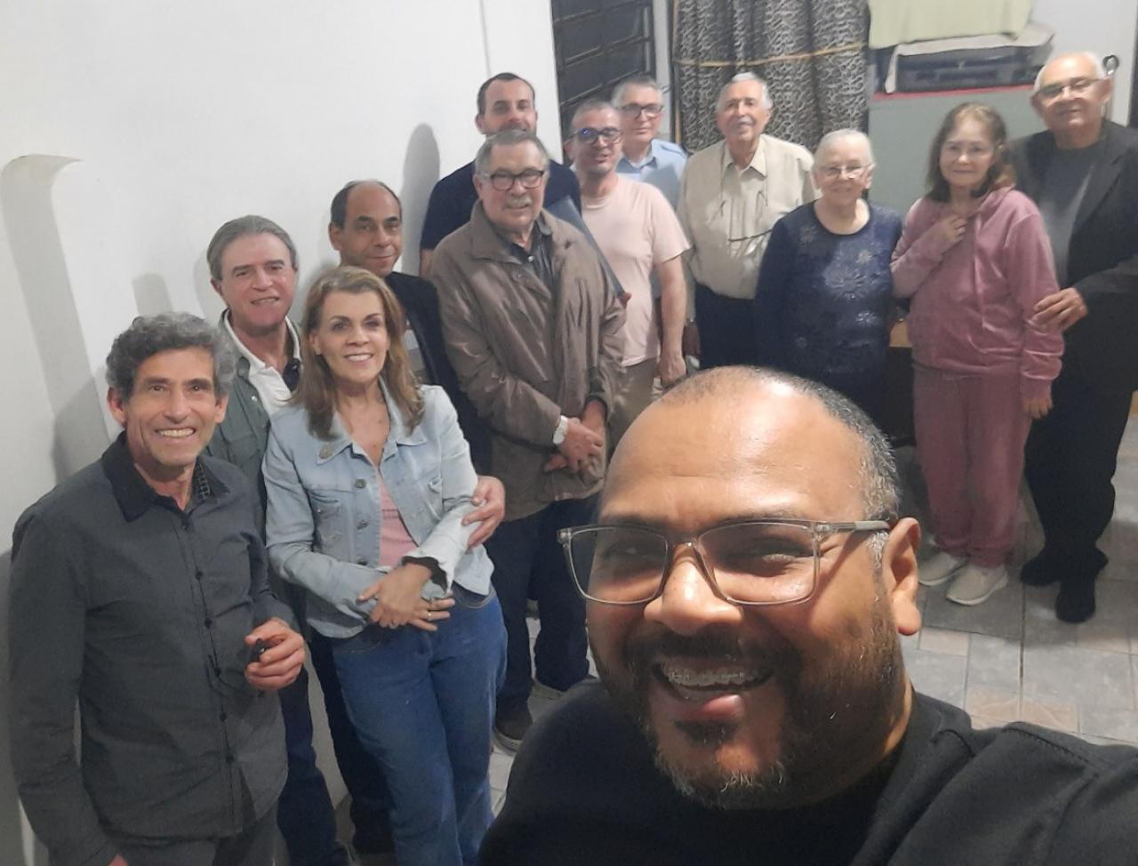 Gideões recebem novos membros e ampliam trabalho evangelístico em Santa Maria
