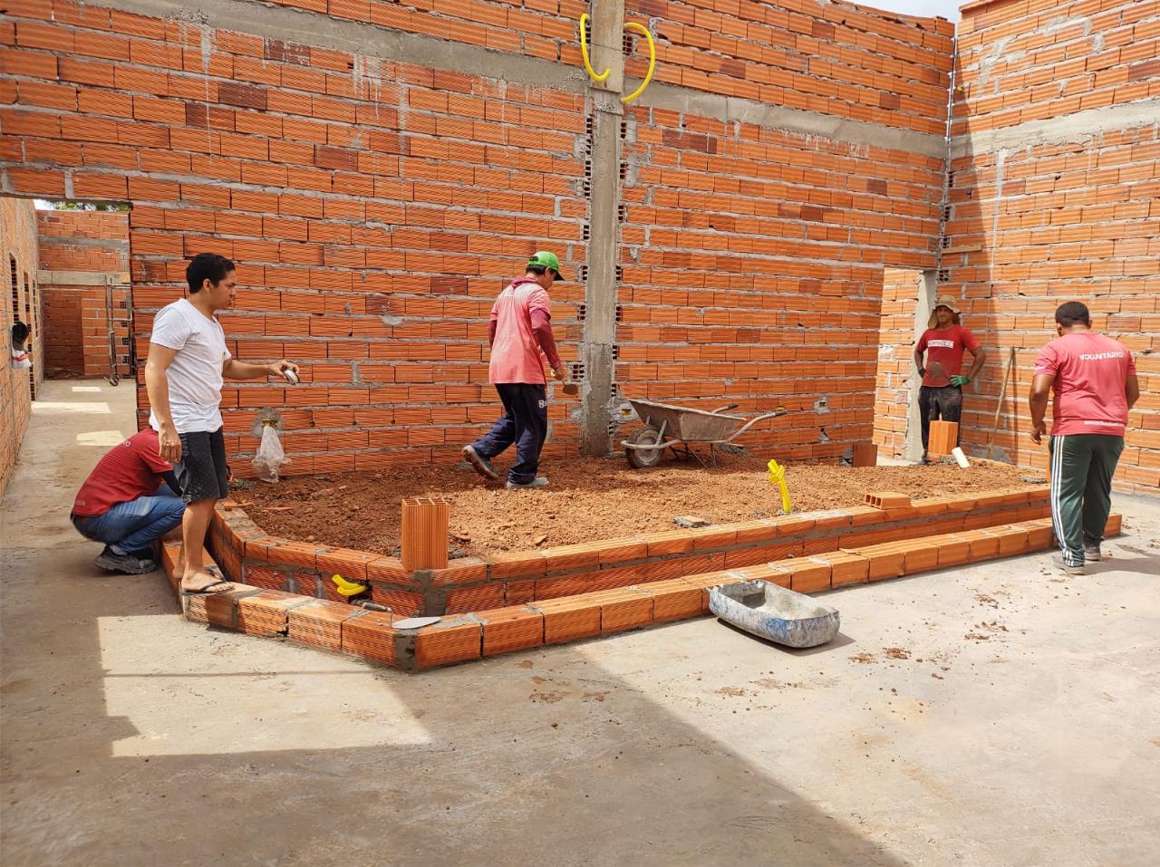 Exaltando a força e a dedicação dos homens presbiterianos no Projeto Mão na Massa em Altos, Piauí